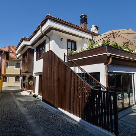 Hotel Tiffany Prizren Exterior foto
